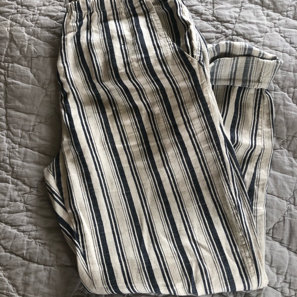 Local brand size 28 linen stripe pant
